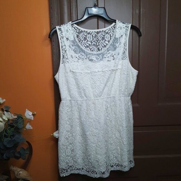 Motherhood Maternity Women Sleeveless Lace Shirt size XL - Picture 1 of 10
